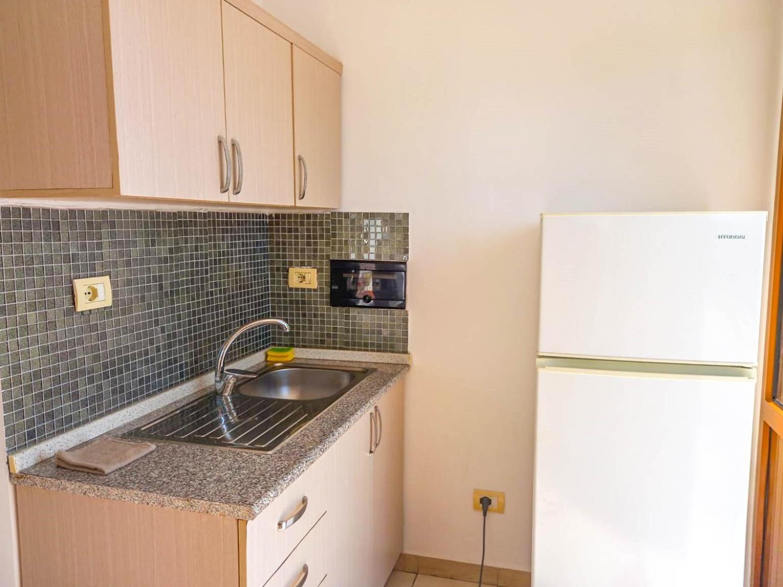 Sea View Apartments Вльора Екстер'єр фото