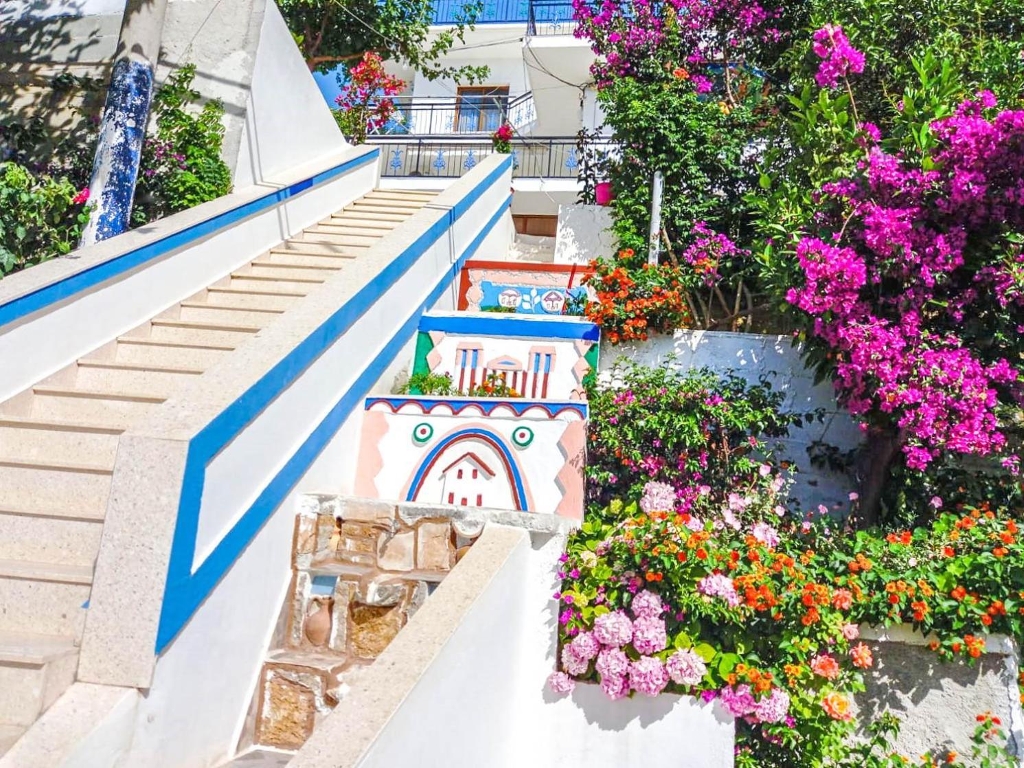 Sea View Apartments Вльора Екстер'єр фото