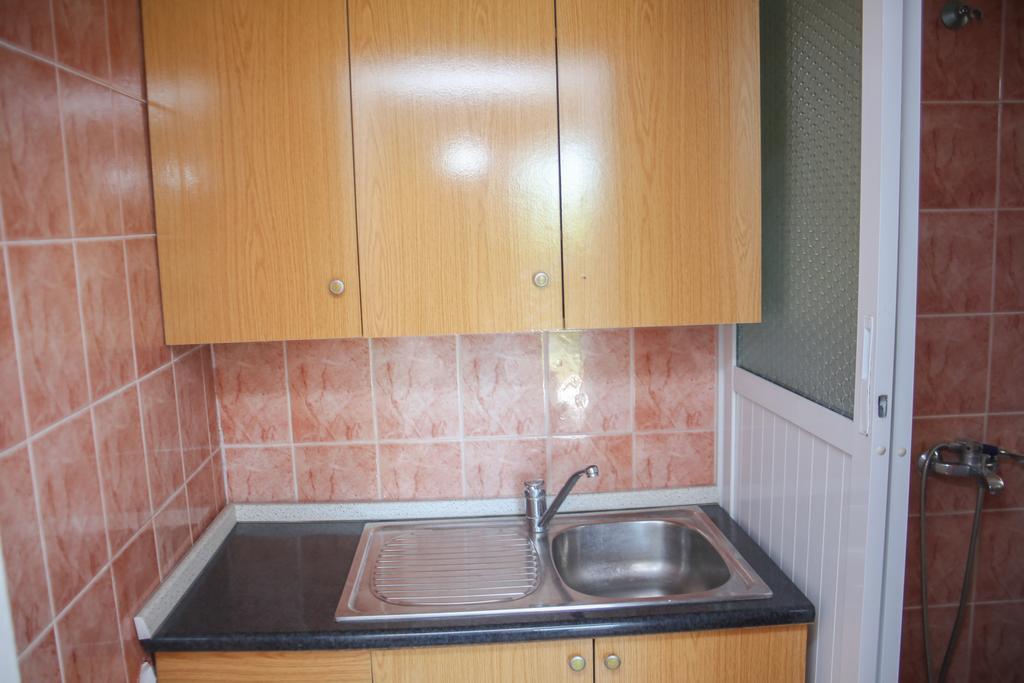 Sea View Apartments Вльора Екстер'єр фото