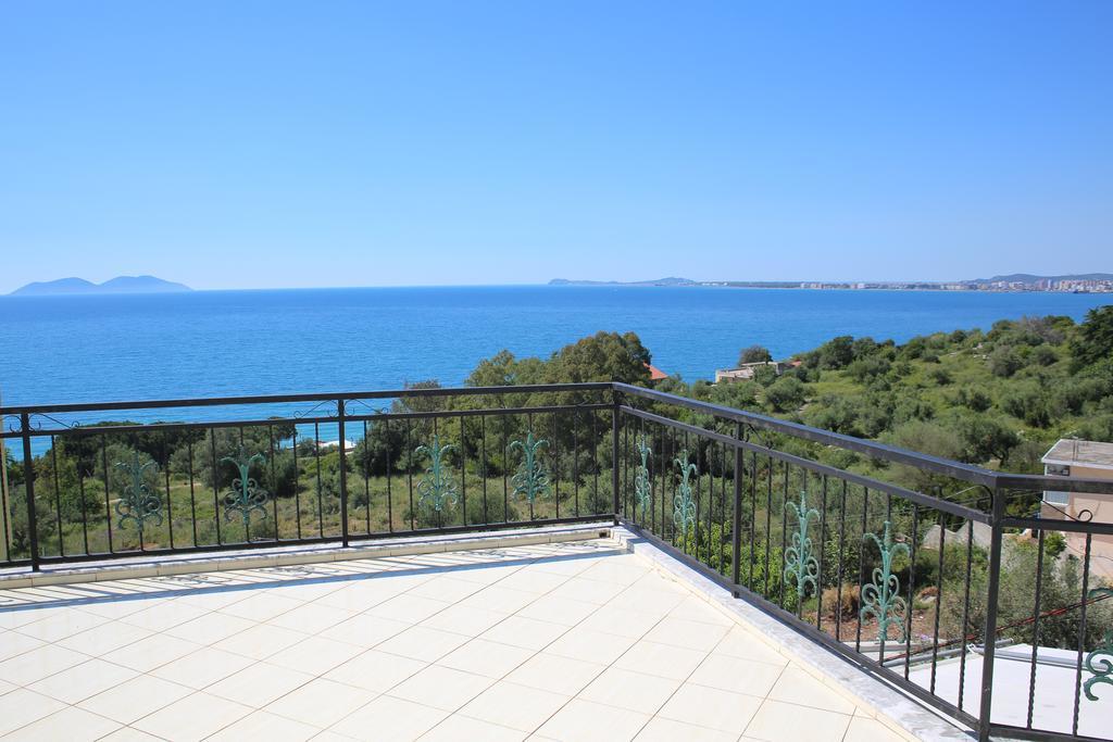 Sea View Apartments Вльора Екстер'єр фото